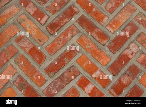 Herringbone brick pattern hi-res stock photography and images - Alamy