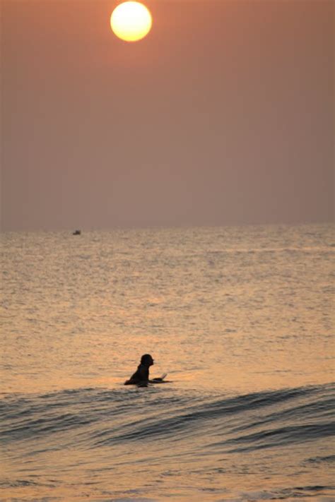 Bob McKerrow - Wayfarer: Surfing in Arugam Bay - P.S. I love you