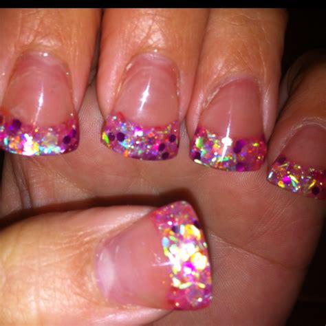 Pink glitter! Perfect for Valentine's Day! Super cute!! | Valentine's day nails, Nail art, Nail ...