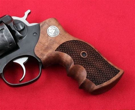 RUGER GP100 custom pistol grips | Bestpistolgrips