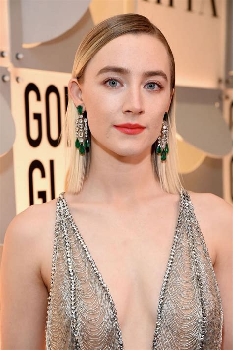 Saoirse Ronan At The 76th Annual Golden Globe Awards in Beverly Hills ...