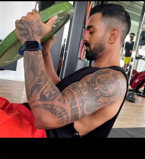 Update 69+ virat kohli lord shiva tattoo best - in.cdgdbentre