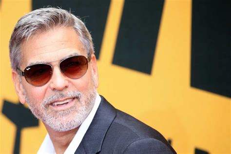 How Tall Is George Clooney? - Showbiz Cheat Sheet