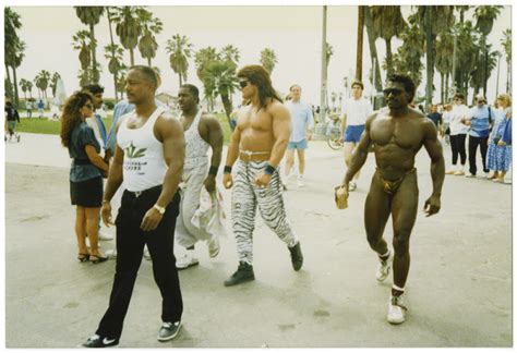 Classic forgotten photos from Muscle Beach, Venice Beach, California ...