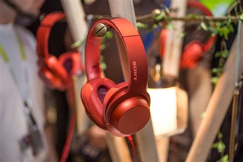 Sony unveils h.ear headphones and noise-cancelling Walkman (pictures ...