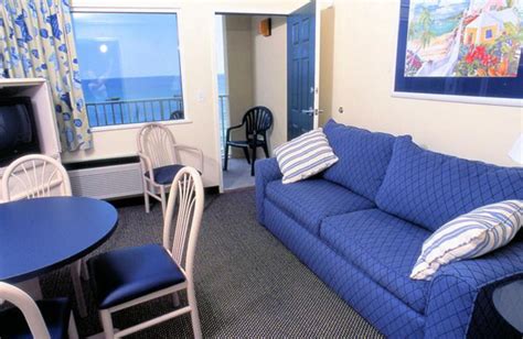 Flamingo Motel and Tower (Panama City Beach, FL) - Resort Reviews - ResortsandLodges.com