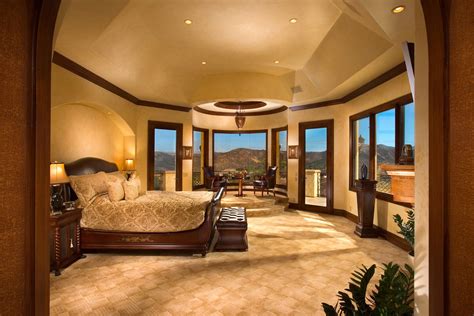 Large Master Bedroom Ideas: Creating a Tranquil Oasis in Your Home – Artourney