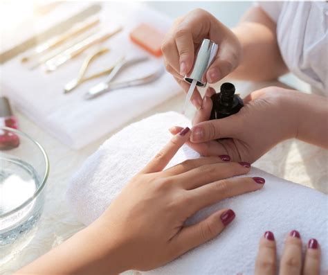 Nail Salon Hygiene That May Cause Health Complications