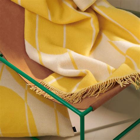 Marimekko Vesi Unikko Yellow / Beige Wool Blanket - Anniversary Edition - Blankets