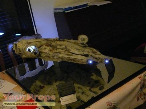 Star Wars: The Empire Strikes Back Millennium Falcon Limited Edition Master Replicas