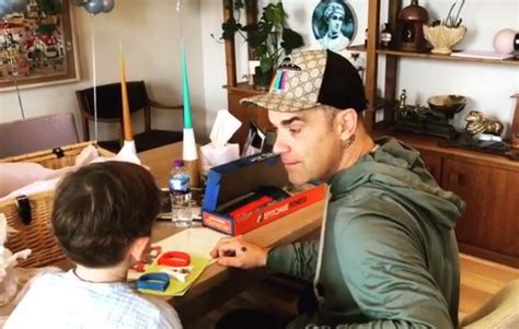 Robbie Williams shares sweet moment with son | Entertainment Daily