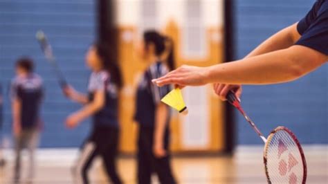 Make sure you avoid these 5 badminton fouls to ace your next game - Hindustan Times