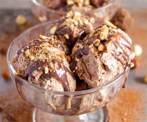 Ferrero Rocher Ice Cream (No-Churn) | Home Fresh Ideas