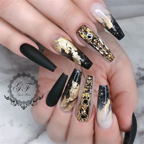 | Pinterest: @envytaaliyah🌸 | IG : @kiataaliyah🥀 #envytaaliyah | Gold nails, Coffin nails ...