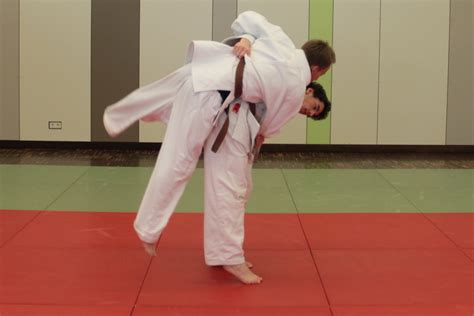 Uki- goshi - JudoHD