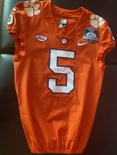 Tee Higgins Autographed Game-Worn Clemson Jersey from 2017 ACC ...