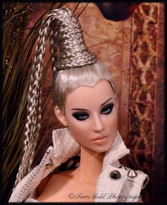 Collecting Fashion Dolls by Terri Gold: Ficon Leonie