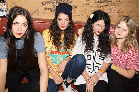 Hinds announce new album 'I Don't Run' out 6th April - TotalNtertainment