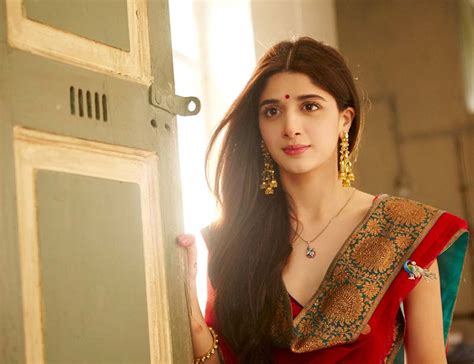 Sanam Teri Kasam Actress Mawra Hocane Hot And Unseen Photos | My XXX Hot Girl