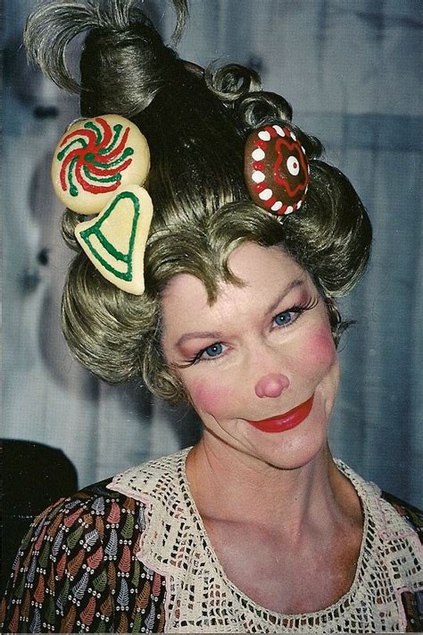 Whos: rosy cheeks and noses, eyelash lines... | Whoville costumes, Whoville christmas, Grinch ...