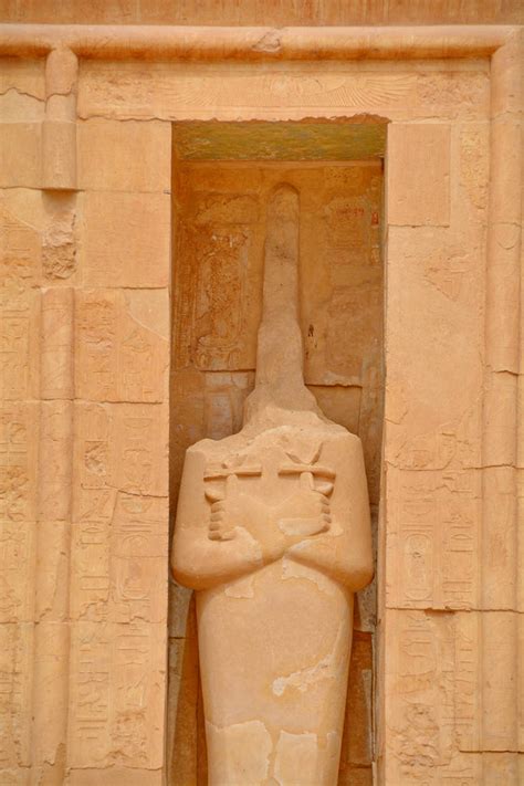 Mortuary temple of Hatshepsut by travelie on DeviantArt