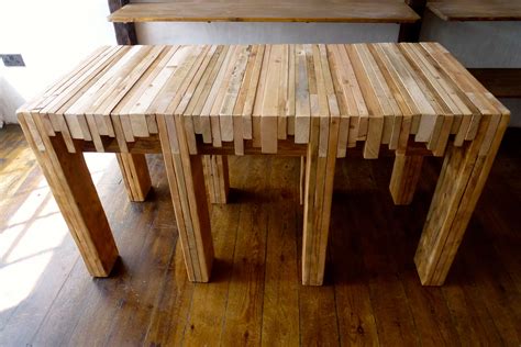 Деревянный самодельный кухонный стол 94 фото