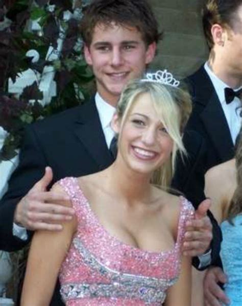 Blake Lively in high school. | Celebrity prom photos, Prom photos, Prom ...