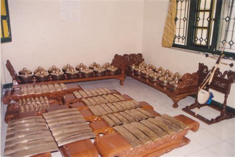 Javanese Gamelan for sale – Javanese Gamelan and Wayang in Vancouver