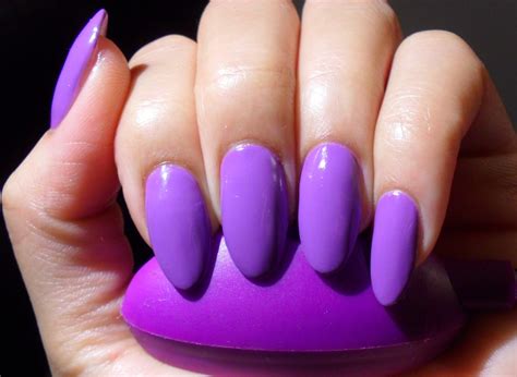 Purple Nail Art 2024 - Inessa Karlotta