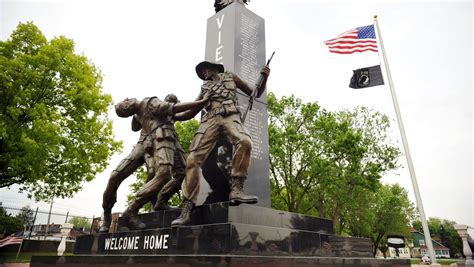War memorials in York County