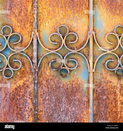 rust door texture Stock Photo - Alamy