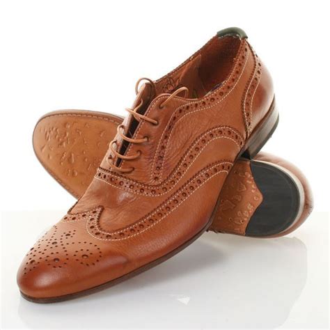 Men's Fashion: 13 Things That Will Never Go Out Of Style | Brogue shoes ...