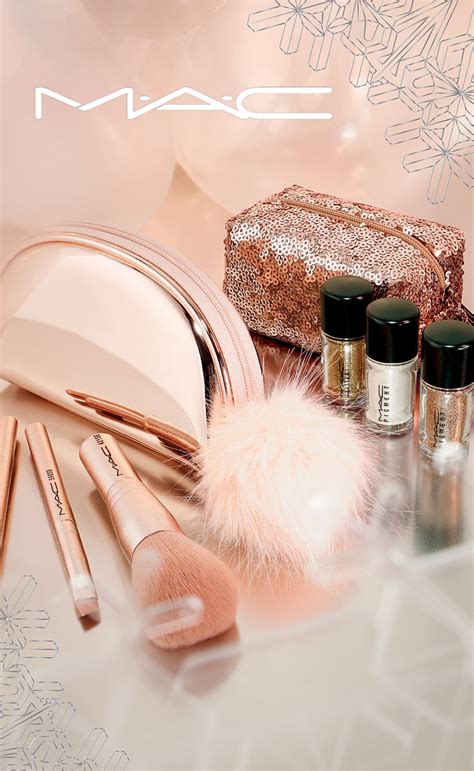 M·A·C Snow Ball Holiday Collection | Aesthetic makeup, Makeup wallpapers, Makeup collection