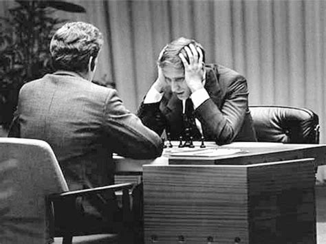 ENORMIO: BOBBY FISCHER vs BORIS SPASSKY / «La guerra del ajedrez» / «El campeón del mundo debe ...