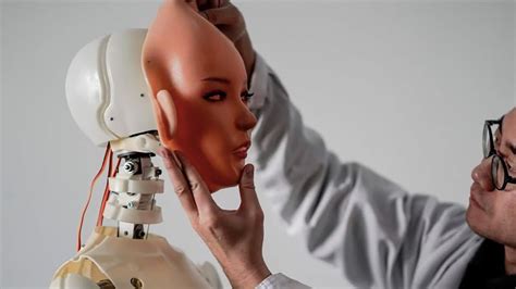 Japan Releases Fully Functioning Female Robots 20 - YouTube