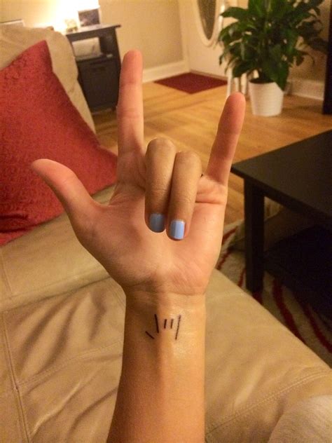 I Love You Tattoo Sign Language - Printable Design Tips