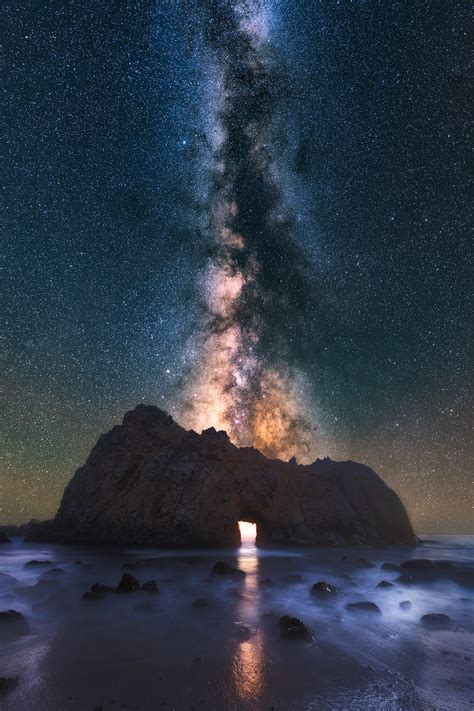 Milky Way shining through an Arch on the California Coast : r/BeAmazed