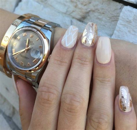 Gold flakes | Beautiful nails, Gel nails, Lacquer polish