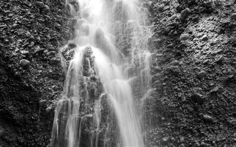 Black And White Waterfall Wallpapers - Wallpaper Cave