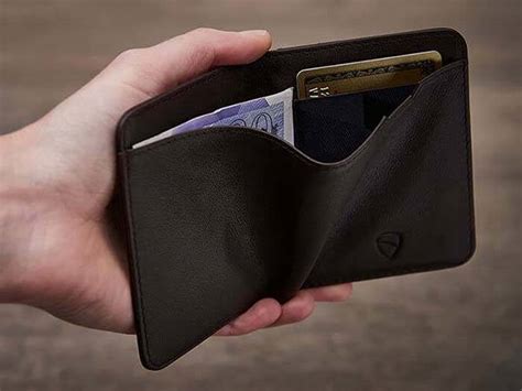 Vaultskin City Slim Handmade Bifold Leather Wallet with RFID Protection | Gadgetsin