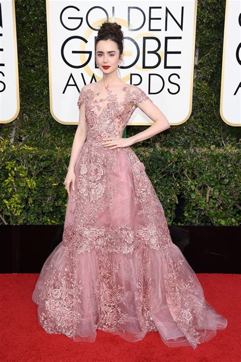 See All the Golden Globes 2017 Red Carpet Dresses and Looks | Glamour