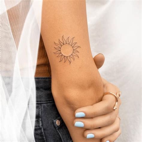 Tats • Instagram | Tatuagem de hippie, Boas ideias para tatuagem ...