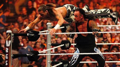 WWE Royal Rumble highlights -- Shawn Michaels and The Undertaker face off in 2007 - ESPN