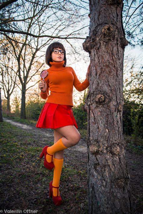 Velma from Scooby Doo cosplay by joulii91 on DeviantArt