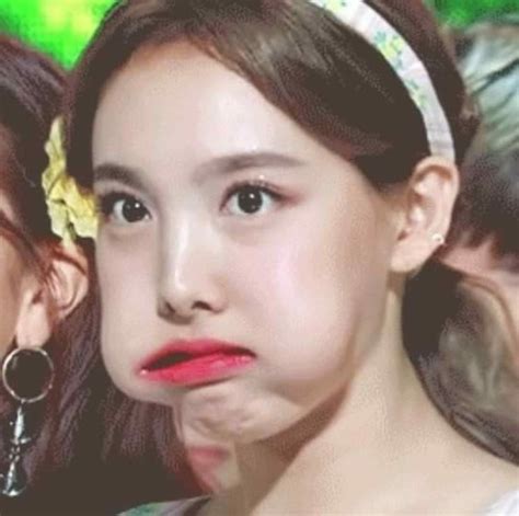 Pin by Øηce on TWICE | Reactions ; memes... | Face, Memes