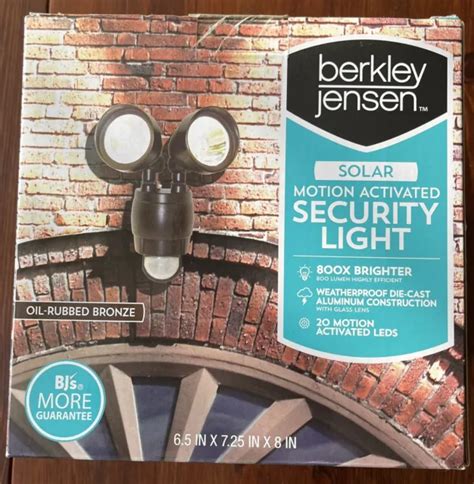 BERKLEY JENSEN SOLAR Motion Activated Security Light. 800 Lumen $22.99 - PicClick