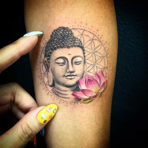 traditional mandala tattoo #Mandalatattoo | Buddha tattoo, Buddha ...