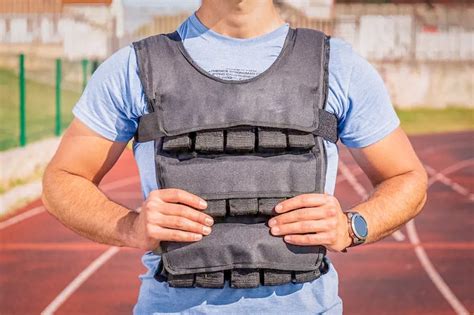 Tips for Training with a Weight Vest - hoptraveler