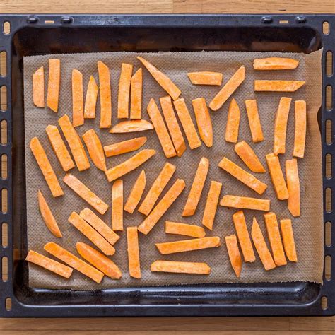 Prepared sweet potato fries - Creative Commons Bilder