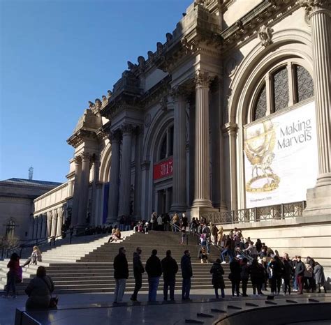 10 MUST VISIT MUSEUMS IN MANHATTAN NEW YORK - PINNING DESTINATIONS